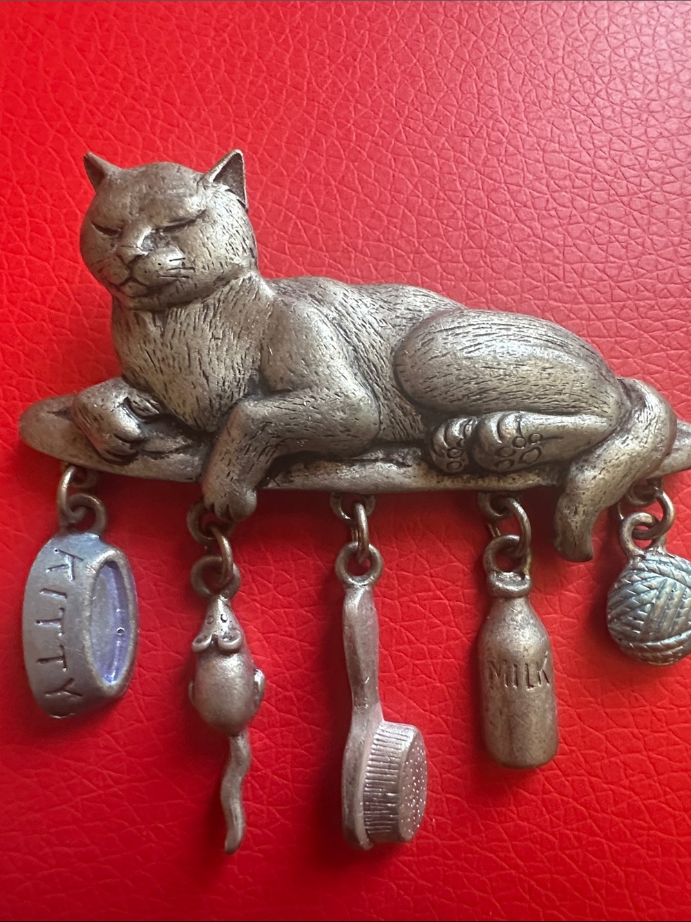 Silver-Tone JJ stamped Cat Charm Brooch with Playful Dangles